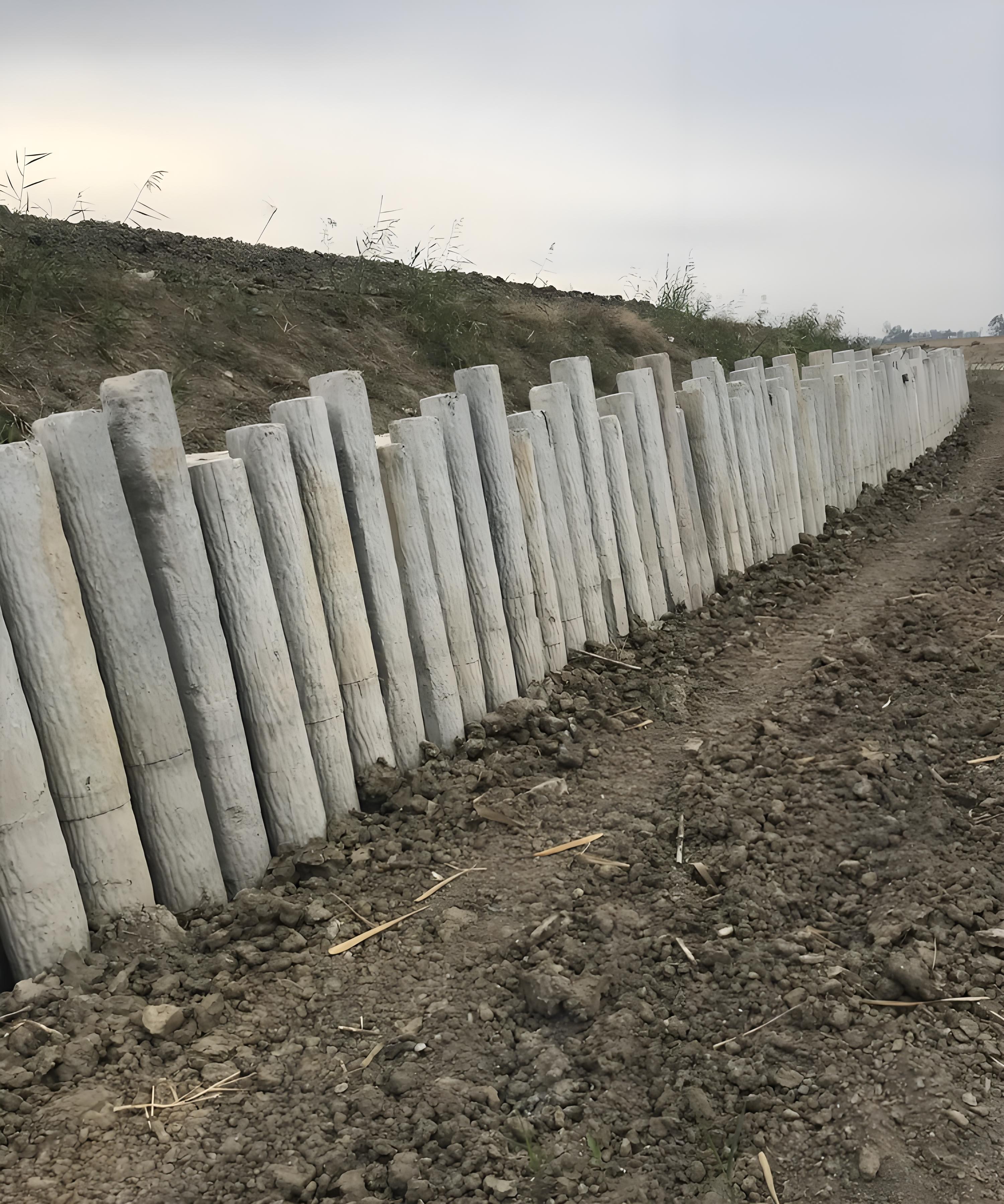 水泥樁批發(fā)廠家泓樺錦嘉-混凝土圓樁施工的配筋要求是什么？